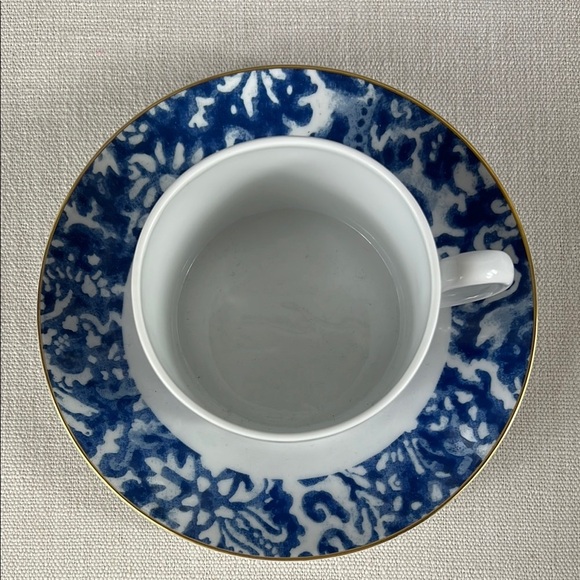 Ralph Lauren Blue and White Teacup and Saucer Set ROUND HILL Portugal - Picture 2 of 8